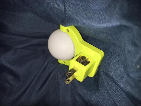 Projectable Night Light ( Monster's University) - Picture 3 of 7